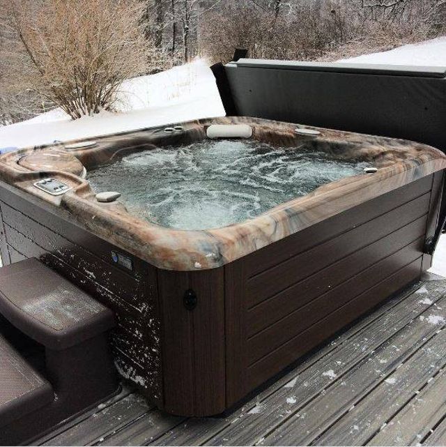 Enjoying Your Hot Tub: 5 Tips For The Winter, Viking Spas